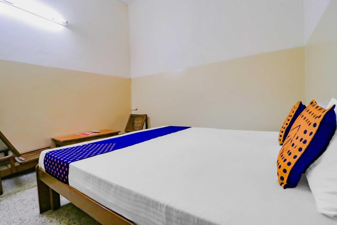 Hotel O Sameer Residency Chandīgarh Dış mekan fotoğraf